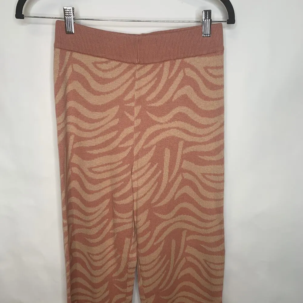 Y.A.S Knit Wide Leg Pants Pink Zebra Print Sz Medium - Image 5