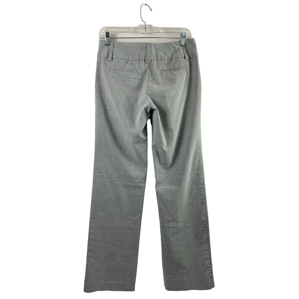 Daisy Fuentes Women's Light Grey Dress Pants - Image 3