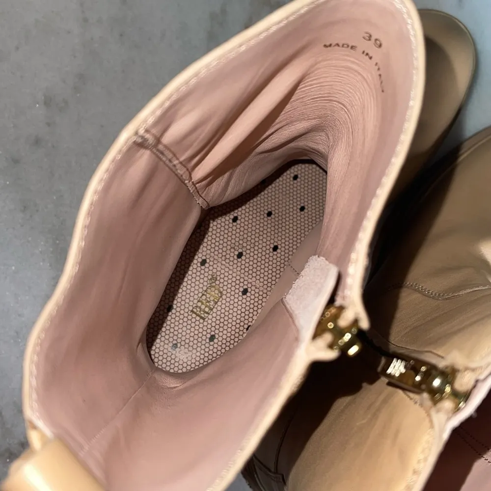 Red Valentino Lye (Red) Platform Boot in Nude Leather Tan Size 8 - Image 9