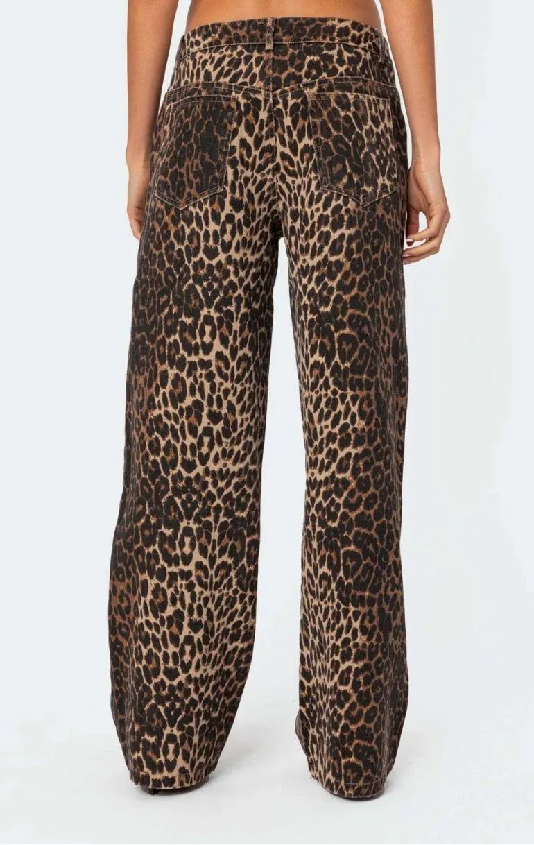 Low Rise Leopard Print Jeans - Image 3