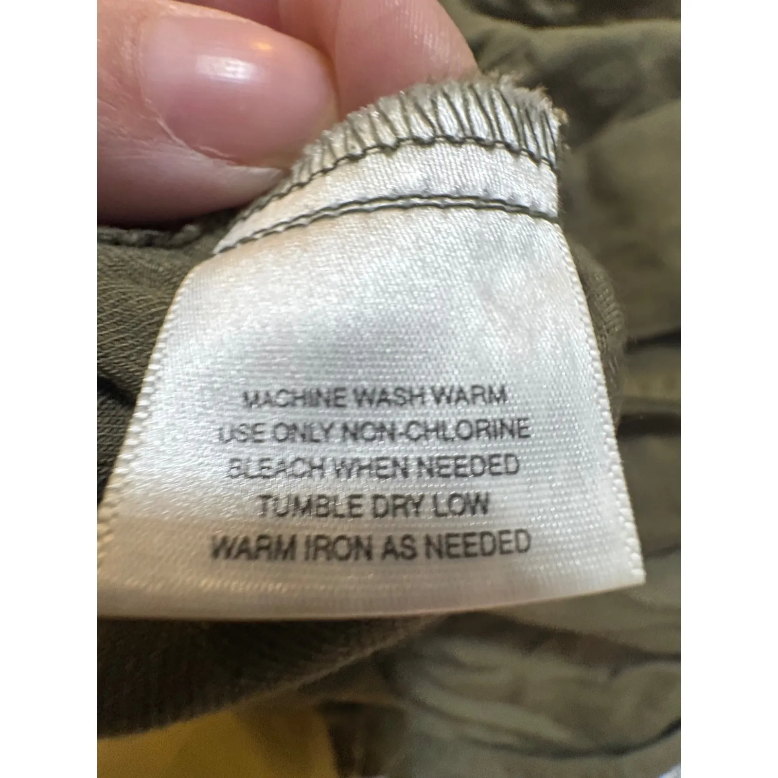 Islander Olive Green Utility Button Down‎ Shirt Short Sleeve Women's Size 10 - Image 8