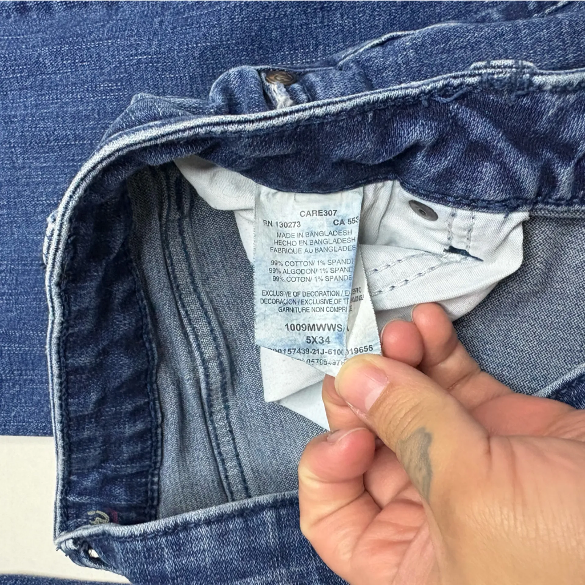 Wrangler Stretch Medium Wash Trouser Hem Bootcut Jeans - Image 3