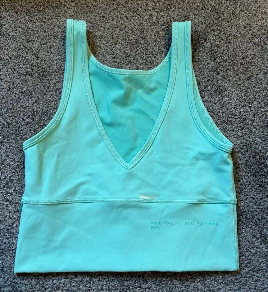 Lululemon Power Pivot Tank *flawed* - Image 2