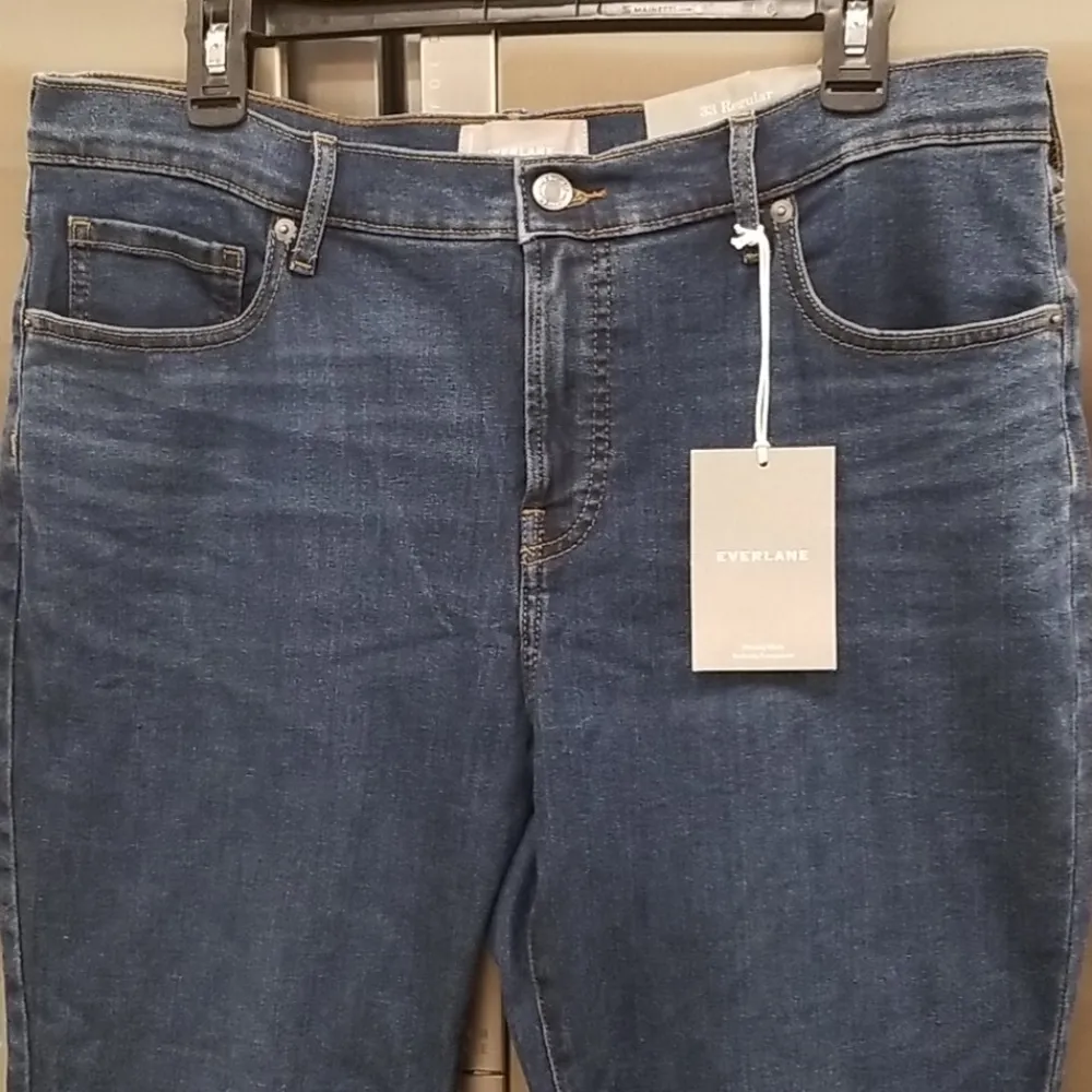 💕EVERLANE💕 Mid Rise Skinny Jeans ~ Mid Blue 33 Regular NWT - Image 6