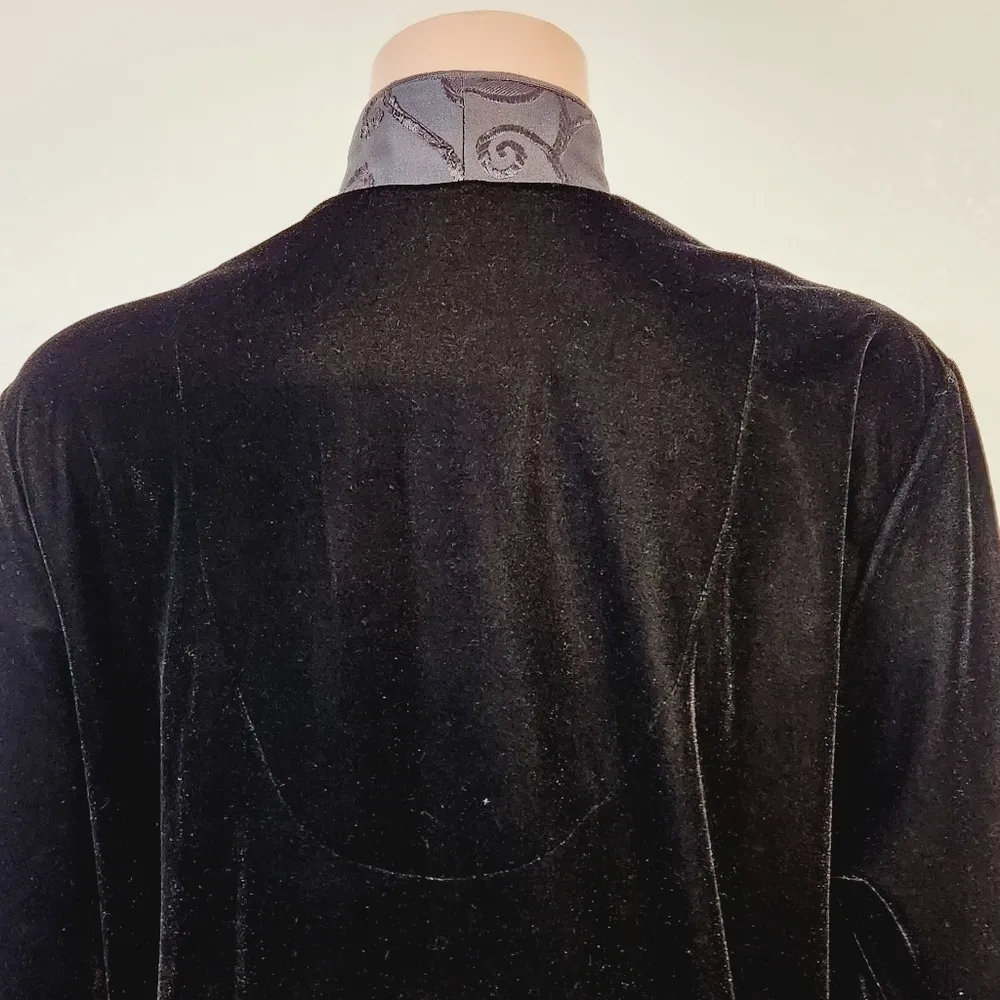 Jasmine Rose Signature Womens Intimate Velvet Embroidered Long Robe Size L Black Size L - Image 10