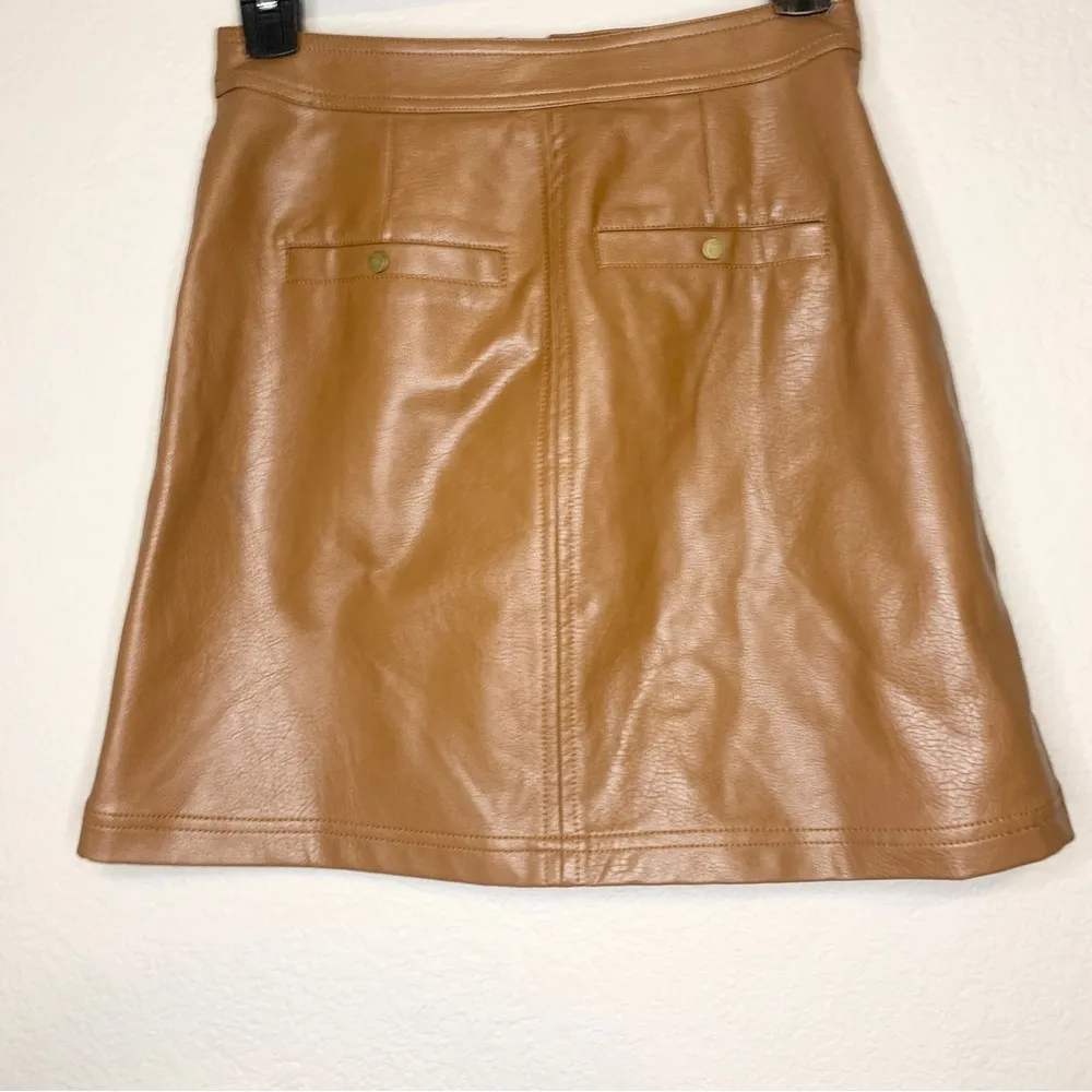 Anthropologie Pilcro and the Letterpress Faux Leather Zip Up Mini Skirt Size 0 - Image 6
