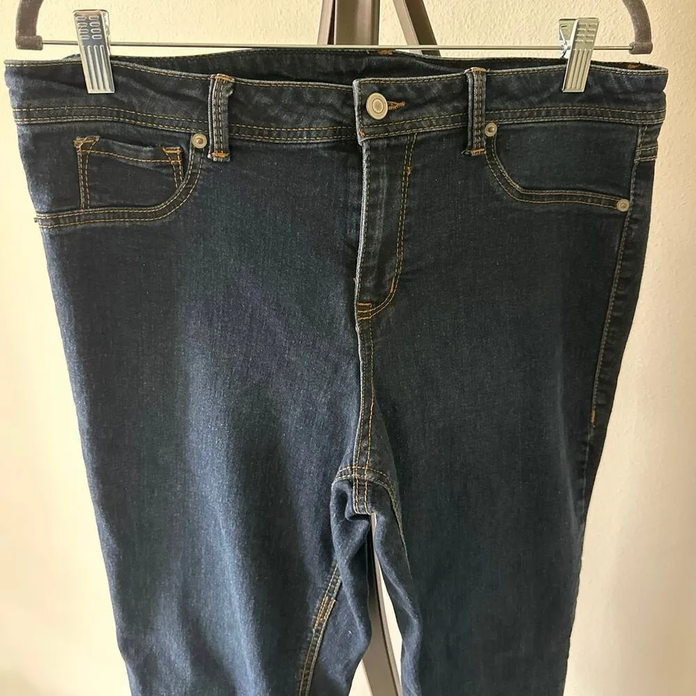 Dark Denim Women Skinny Tapered Jeans Size 16 Canyon River Blues Western NWOT - Image 2