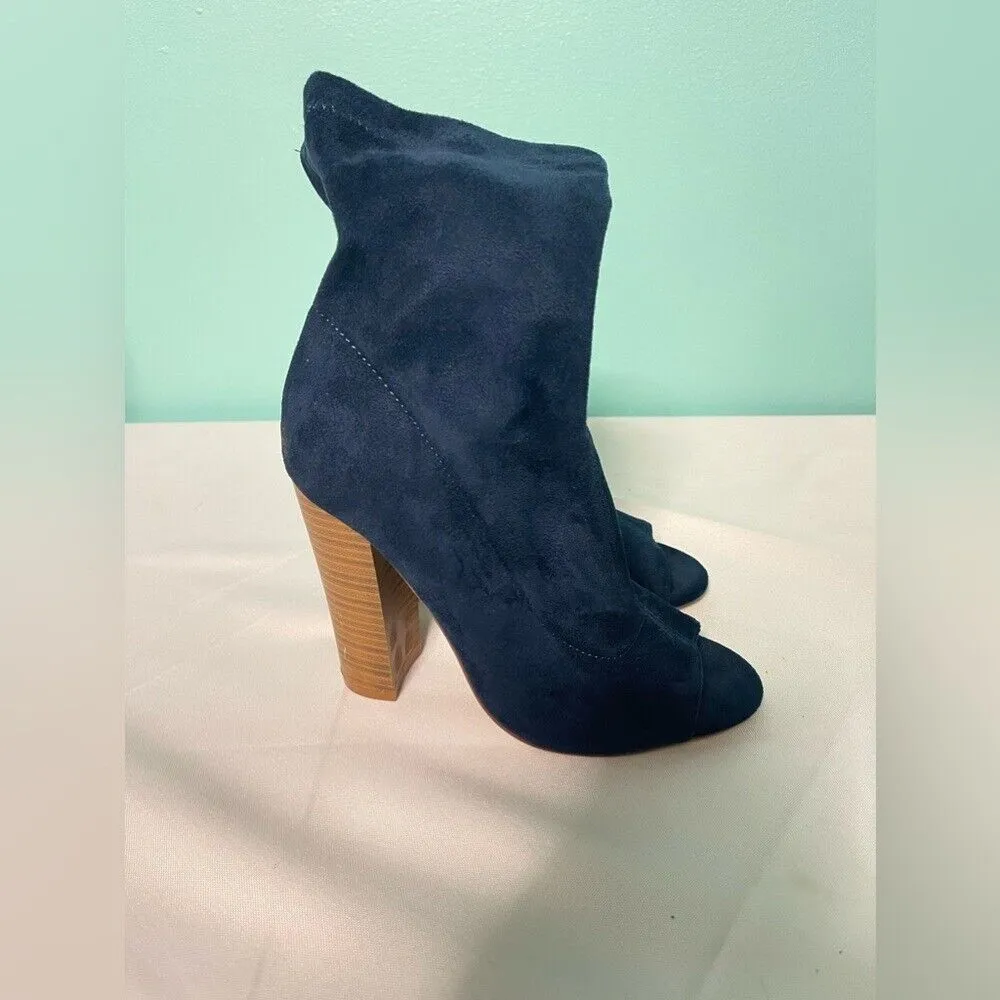 Liliana suede navy blue ankle boots with peek‎ toe size 5 1/2 - Image 4