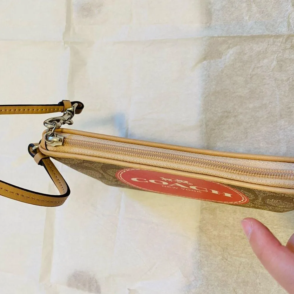 Large Coach Wristlet Brown and Red with Signature Logo - Image 4