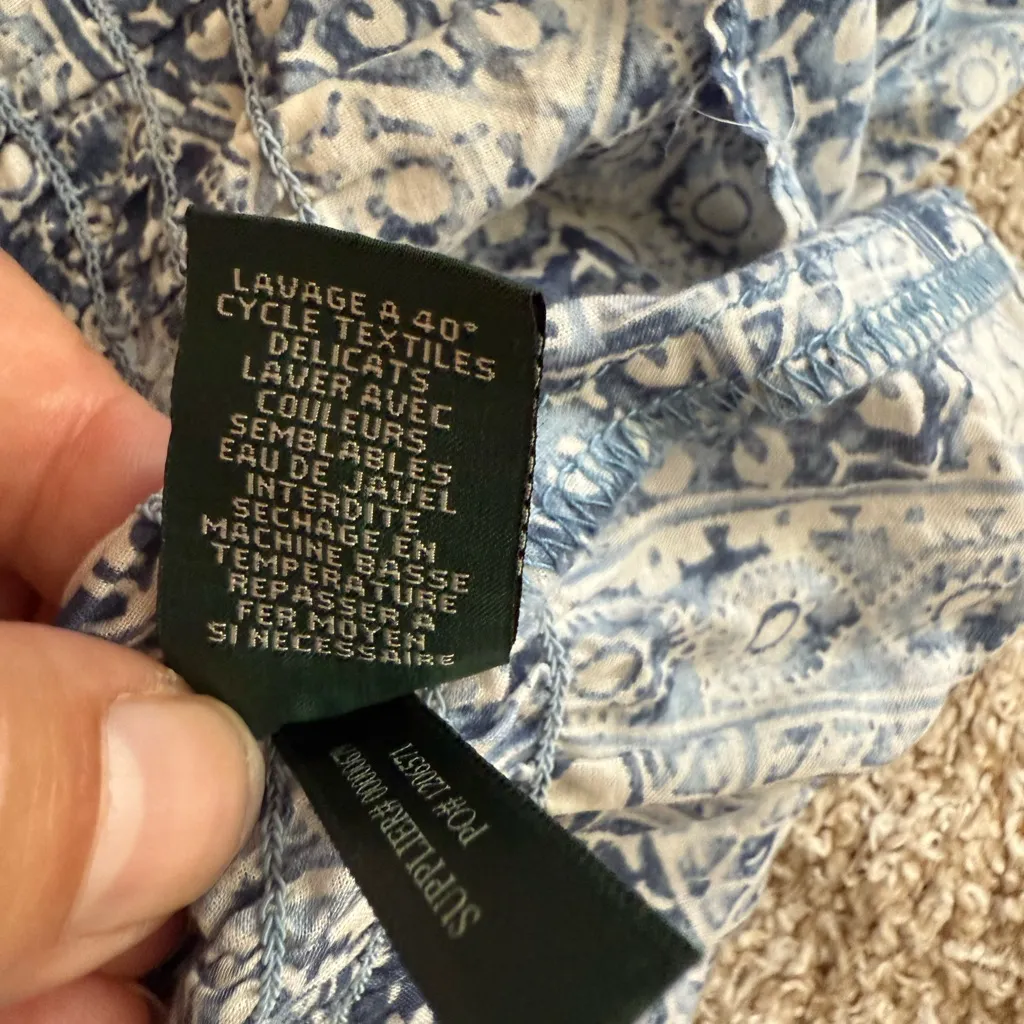 Ralph Lauren Blue and White Patterned Blouse - Image 4