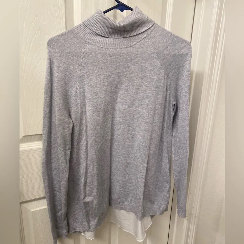 White House black market sweater size small - Image 3