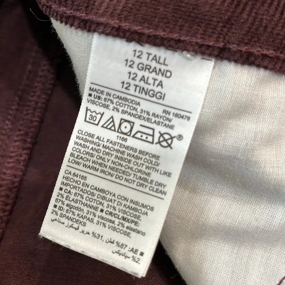 Old Navy Rockstar super skinny mid rise corduroy pants - Image 4