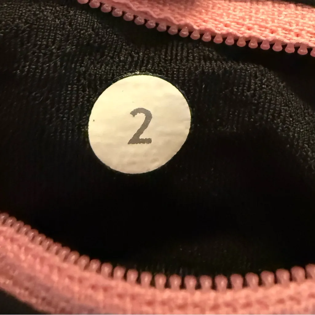 2013 Lululemon Groovy Run Short Gros Gingham Dune Bleached Coral Black Sz 2 Rare - Image 11