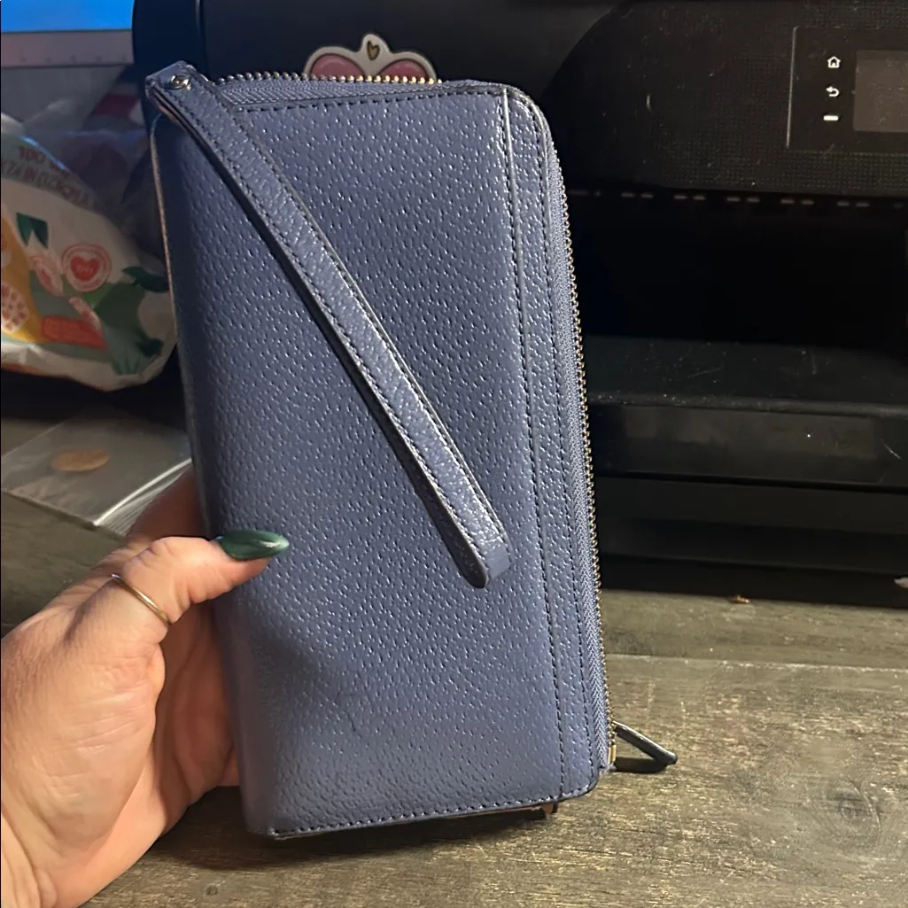 Kate Spade Periwinkle‎ Wristlet - Image 6