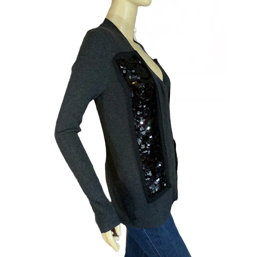 SIMPLY VERA VERA WANG GRAY RIBBED KNIT W/BLACK SEQUINS CARDIGAN SWEATER (XS) - Image 3