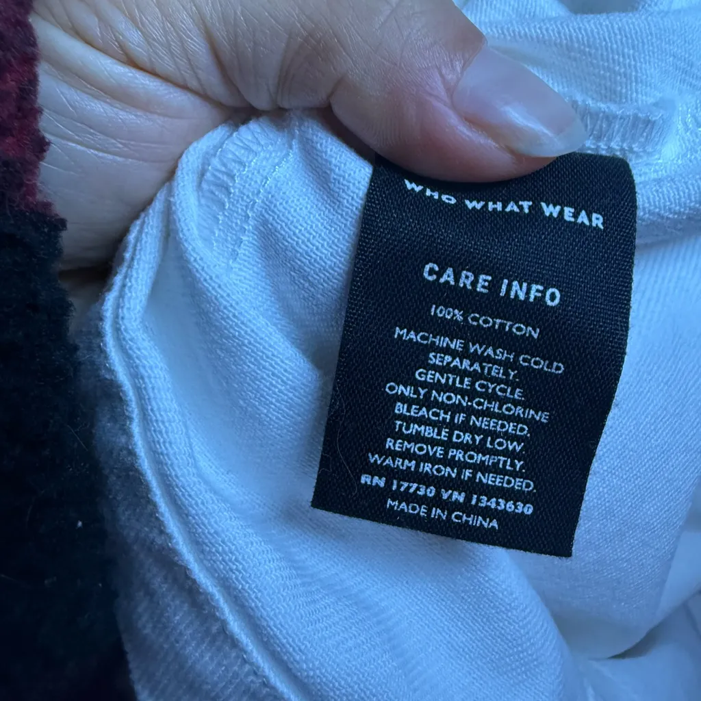 Who What Wear White Cotton Denim Button Front Puff Sleeve Dress - Image 3