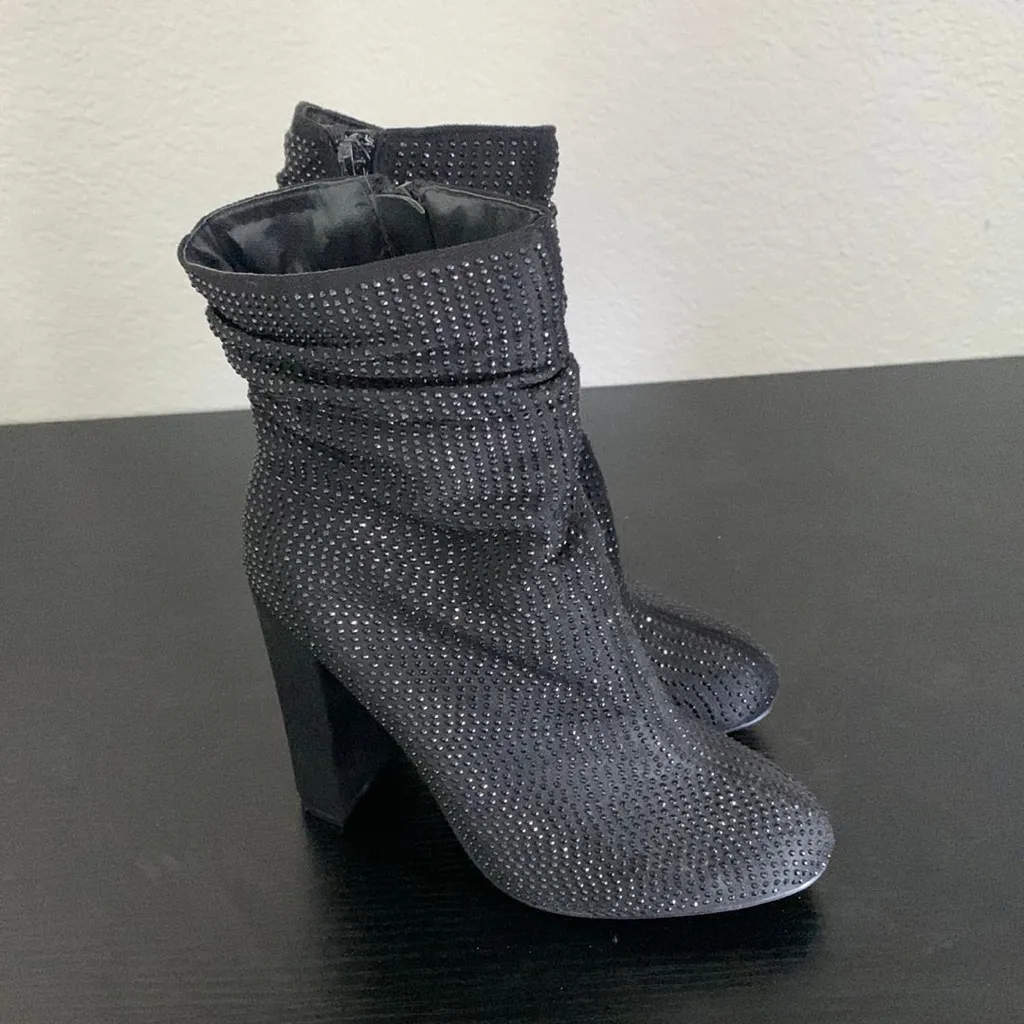 Black Rhinestone Boots Size 5 - Image 3