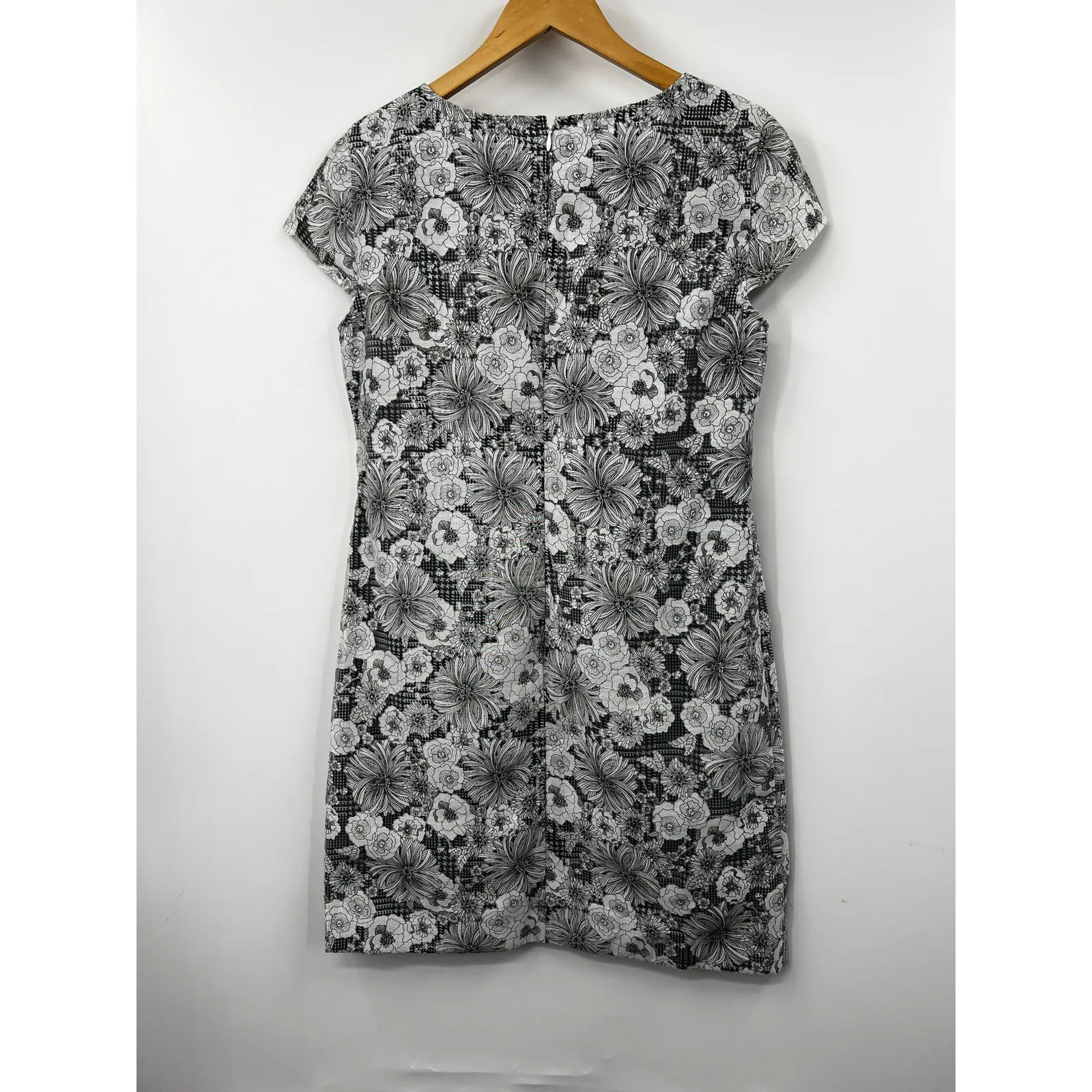 Brooks Brothers Black White Houndstooth Floral Print Knee Length Shift Dress 6 - Image 7