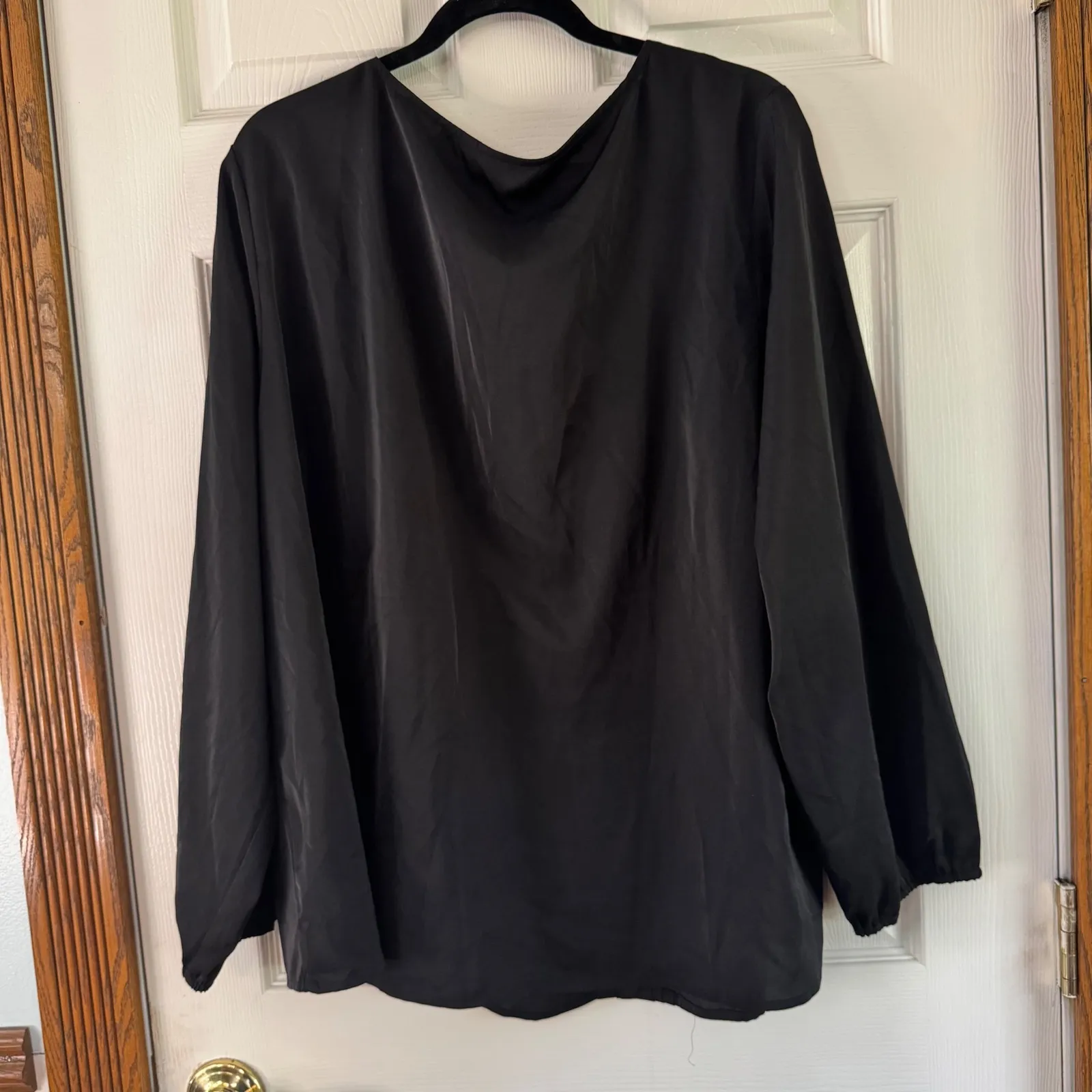 Agnes Orinda Pleated Blouse V - Image 7