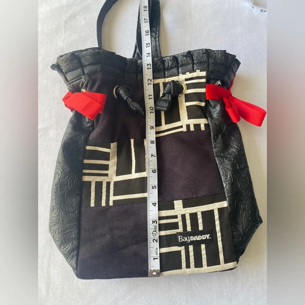 Bag DADDY Back pack bag black/white‎ with red ribbons on the sides Black - Image 4