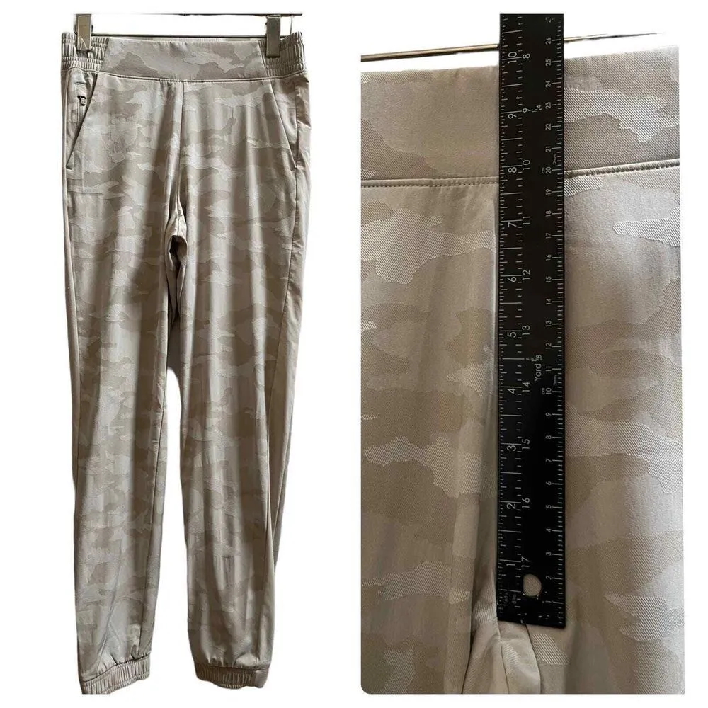 Athleta Brooklyn Camo Jogger Pant Style 599681 Size 2 Athleisure Outdoors - Image 8