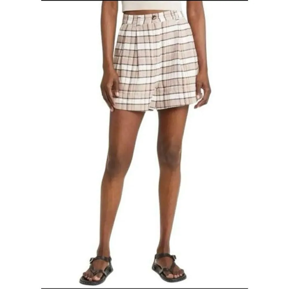 Treasure & Bond Chantrelle Plaid Beige High Rise Pleated‎ Shorts - Image 2