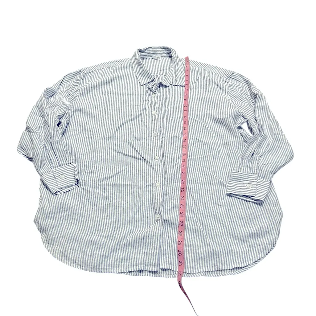3/$15 COTTON ON oversized button down - Image 2