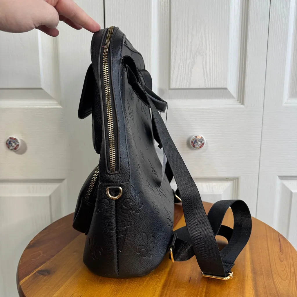 Adrienne Vittadini black faux leather embossed backpack - Image 4