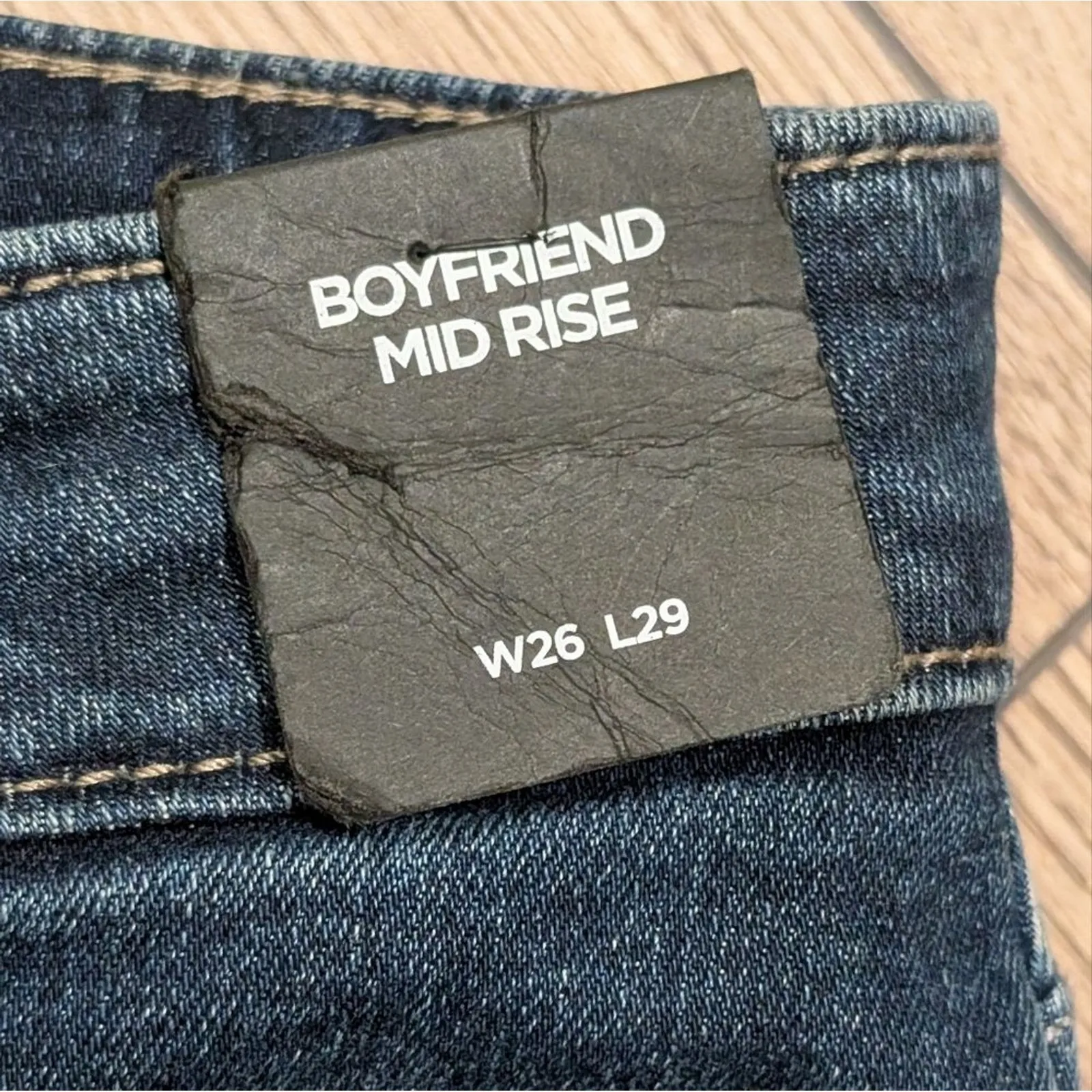 Silver Jeans Womens 26 Boyfriend Mid Rise Slim Leg Denim Faded Wash‎ NWT NEW - Image 4