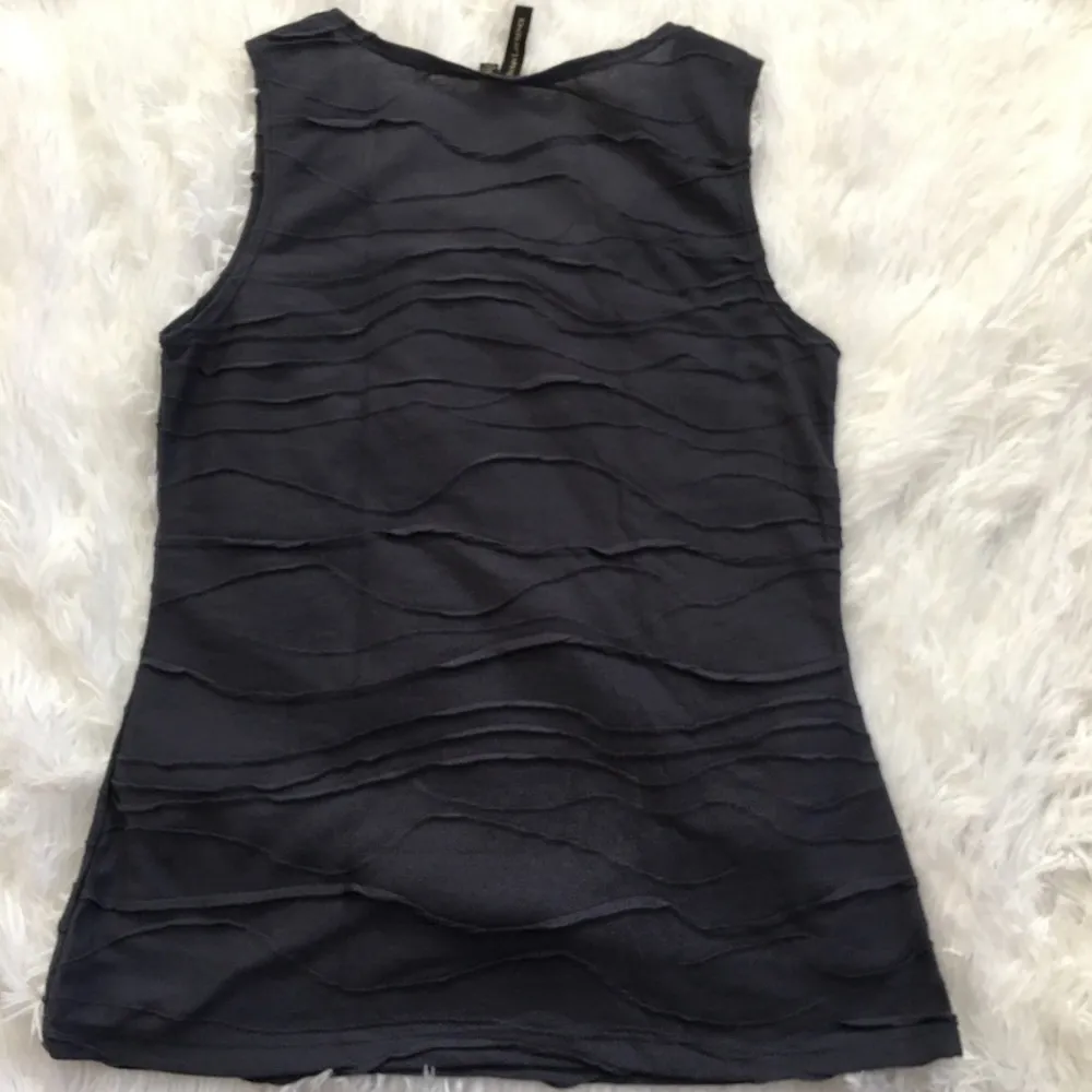 Susan Lawrence women’s Tank top Size Medium - Image 5