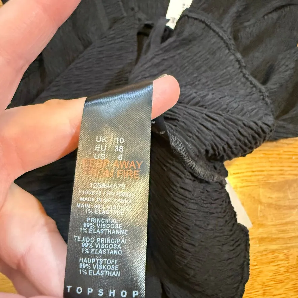 Women’s 6 Black Lace up Textured Smocked Long Sleeve V-neck shirt Goth - Image 9