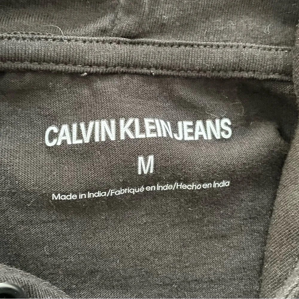 Calvin Klein Jeans Women’s Black 100% Cotton logo hoodie pullover sweater size M - Image 6