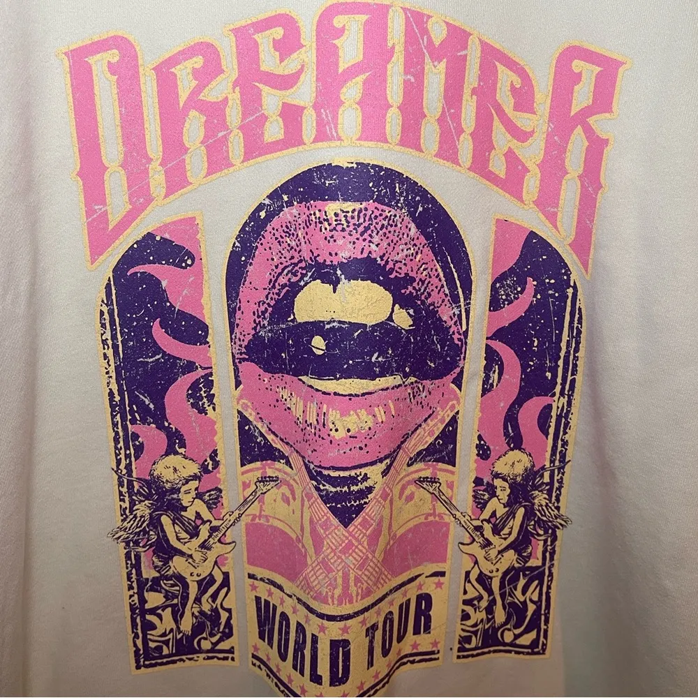 🔥NWT Women’s Zutter Dreamer World Tour Graphic Sweatshirt M/L Oversized Size M - Image 3