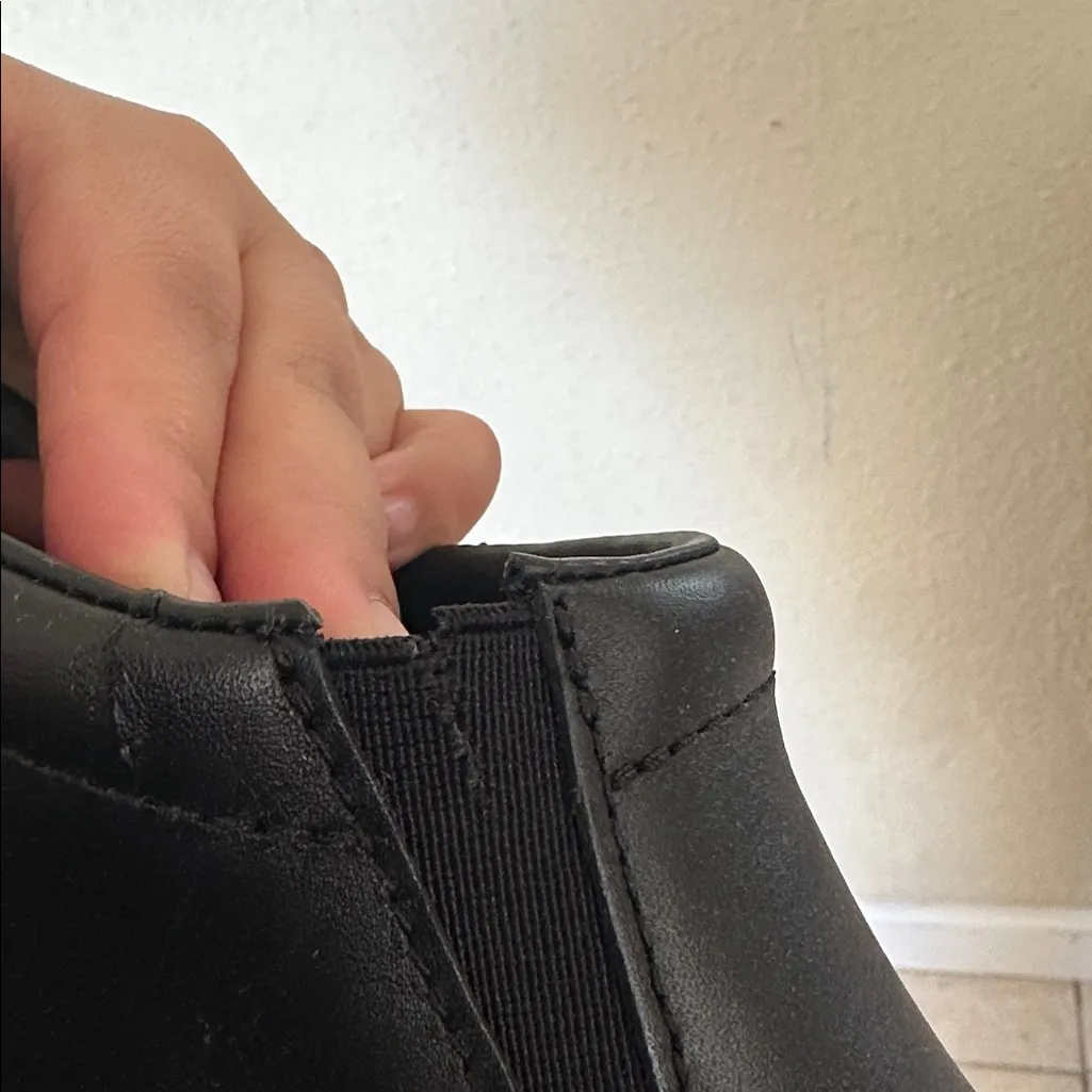 Red Wing 2321 Leather Aluminum Toe Slip Resistant Work Shoes Sz 10B Black Women - Image 4