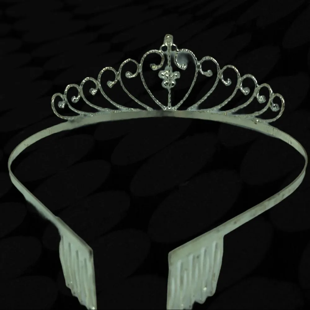 New! Tiara! Perfect for all your events!! Silver - Image 6