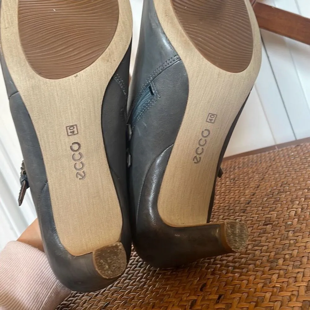 Ecco Nephi buckle leather bootie grey - Image 7