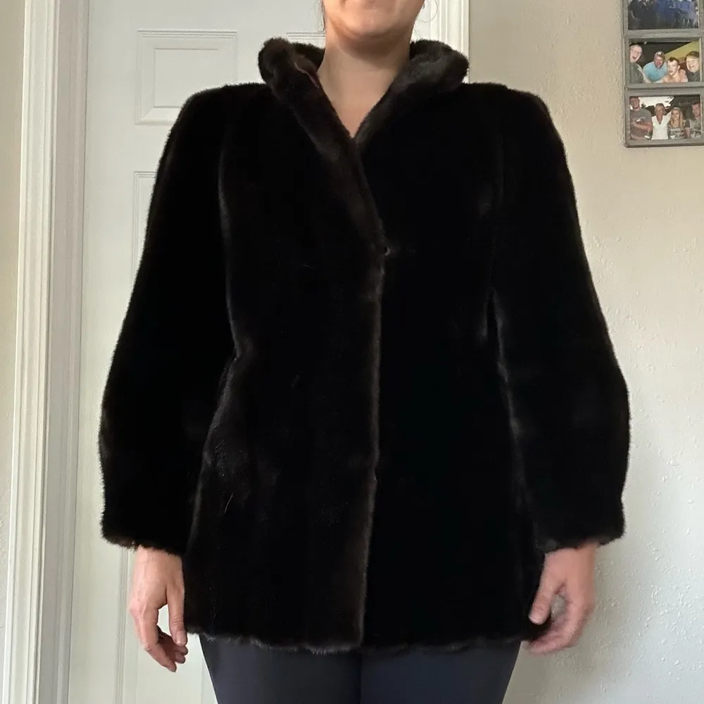 Vintage Brown Faux Fur Coat Classic Retro Winter Fall Large - Image 2