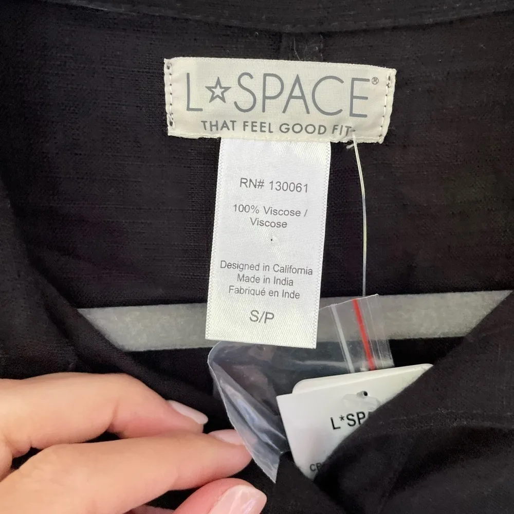 L*Space swim cover up romper size small NWT - Image 9