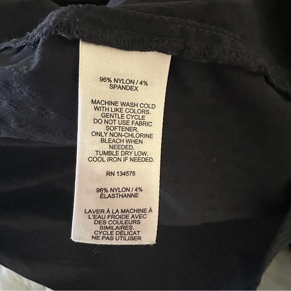 Vineyard Vines Harbour Flutter Dark Navy‎ Blue Tunic Dress Medium - Image 10