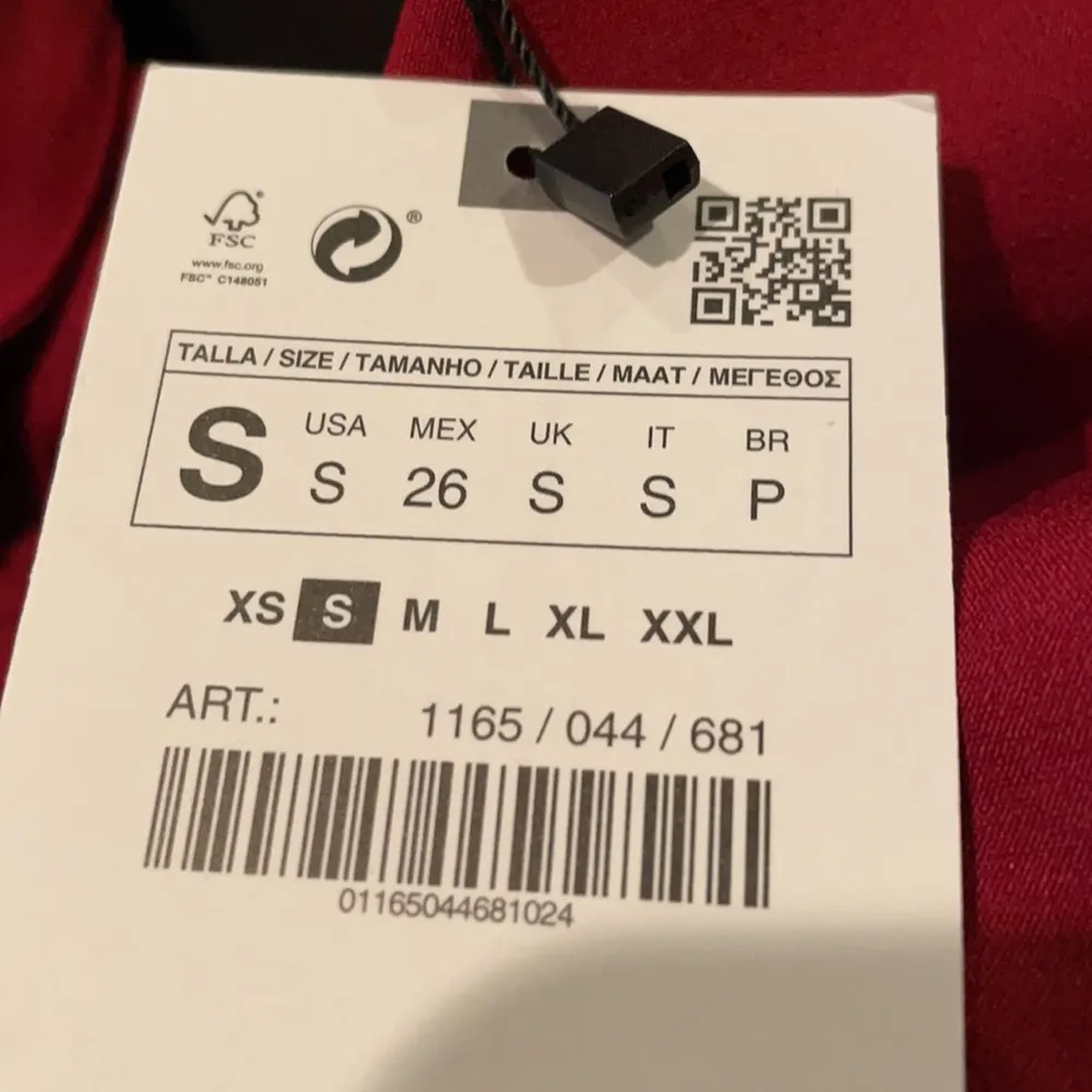 NWT  ZARA BELTED SKORT RED - Image 6