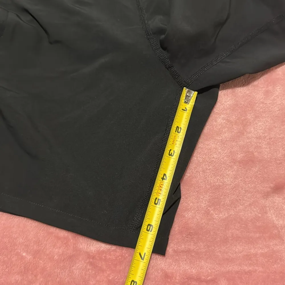 Brooks  running shorts - Image 3