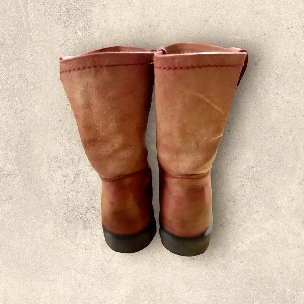 70 Post Paris Ankle Boots Red Size 9 - Image 4