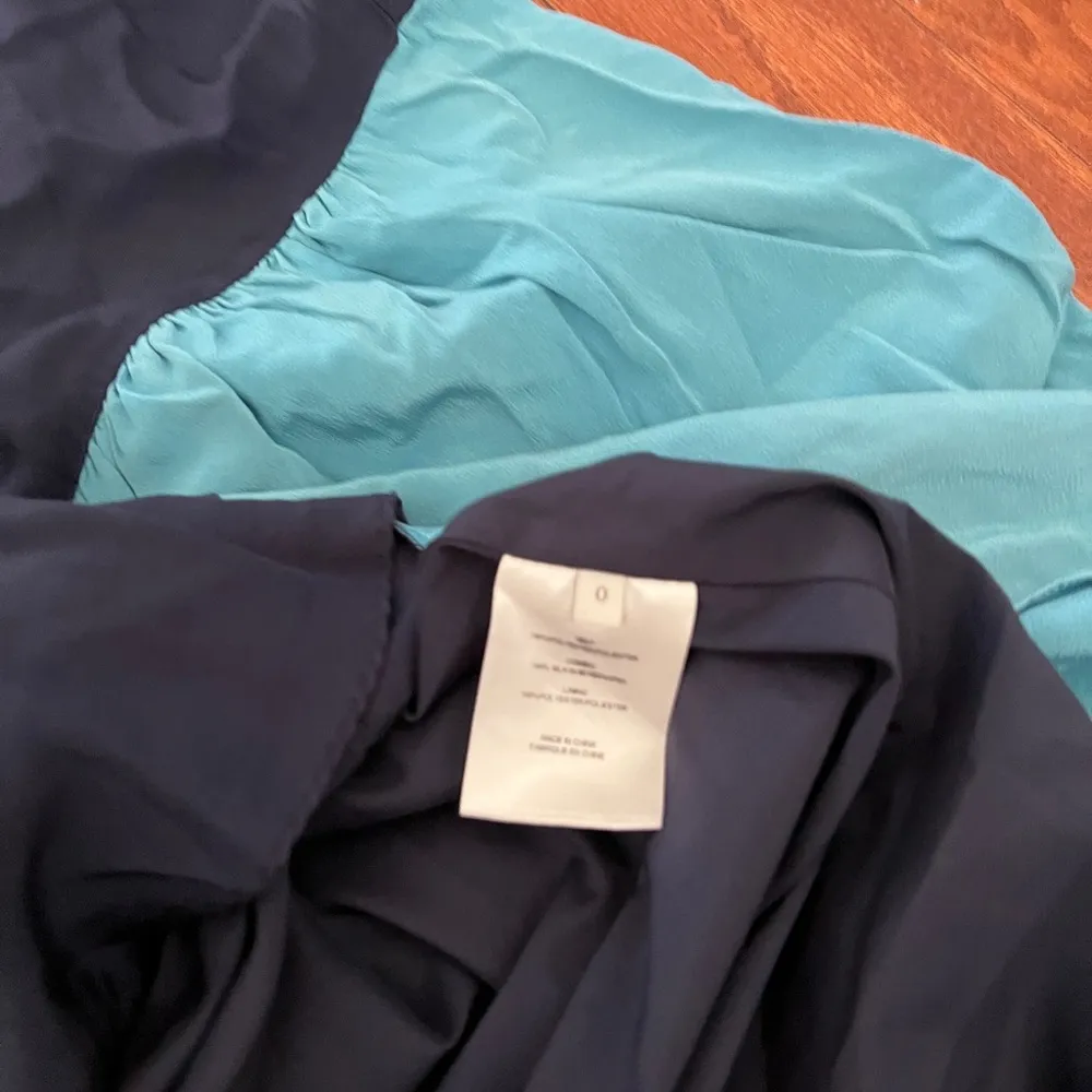 Tibi  v neck dress - Image 7