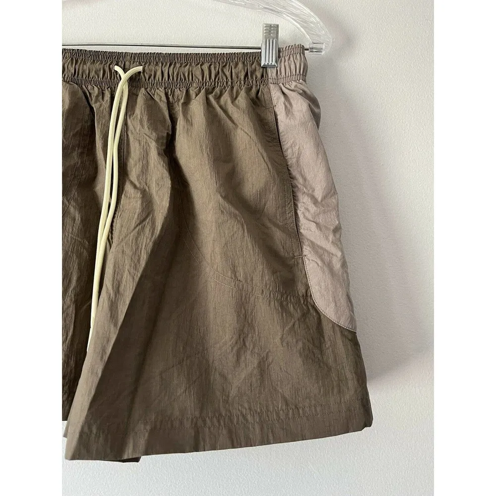 NWT Reebok Classics Brown Pull On Athletic Running Shorts Women’s Size Small - Image 3