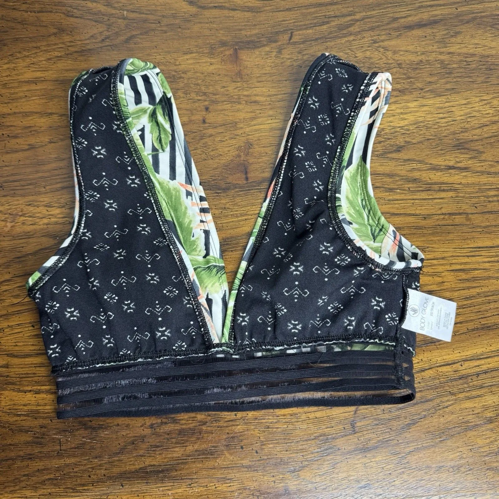 Body Glove Womens Size XS Green Floral‎ Samoa Rumor Top Swimwear - Image 7