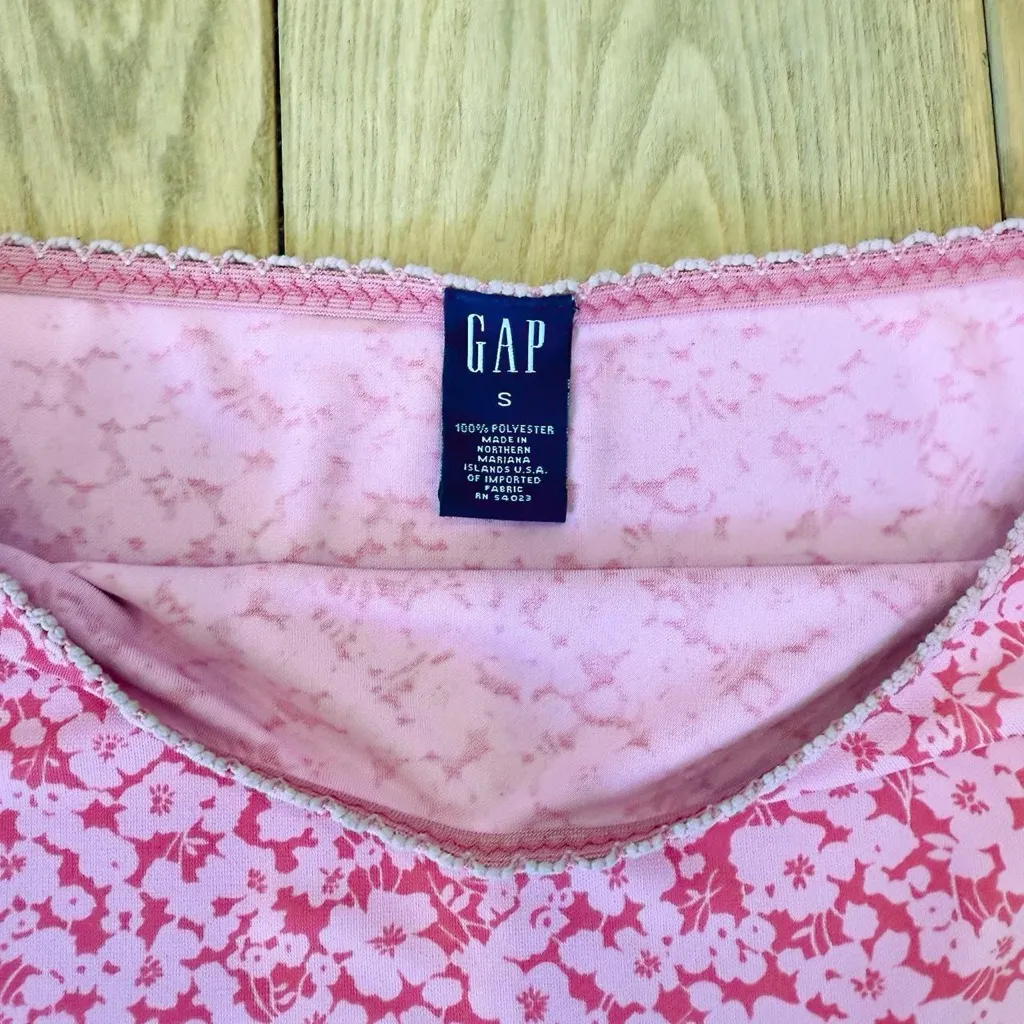 GAP Y2K Pink and White A-Line Mini Skirt - Image 4