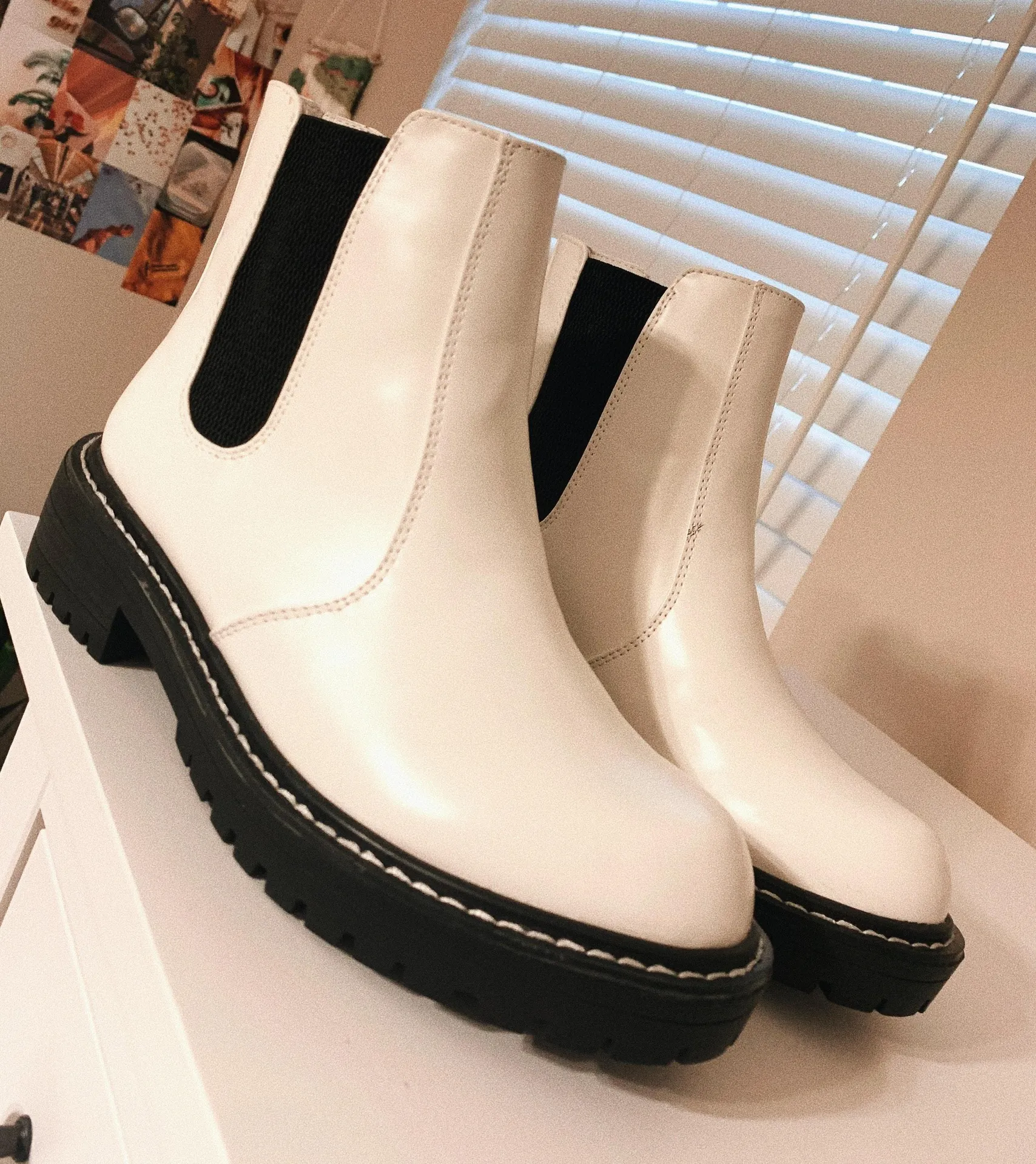 Forever 21 White Ankle Boots - Image 2