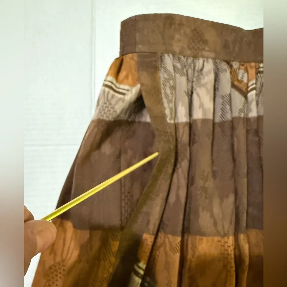 Escada Vintage Lined 100% Wool Side Zip Multibrown 80’s Floral Design - Image 6