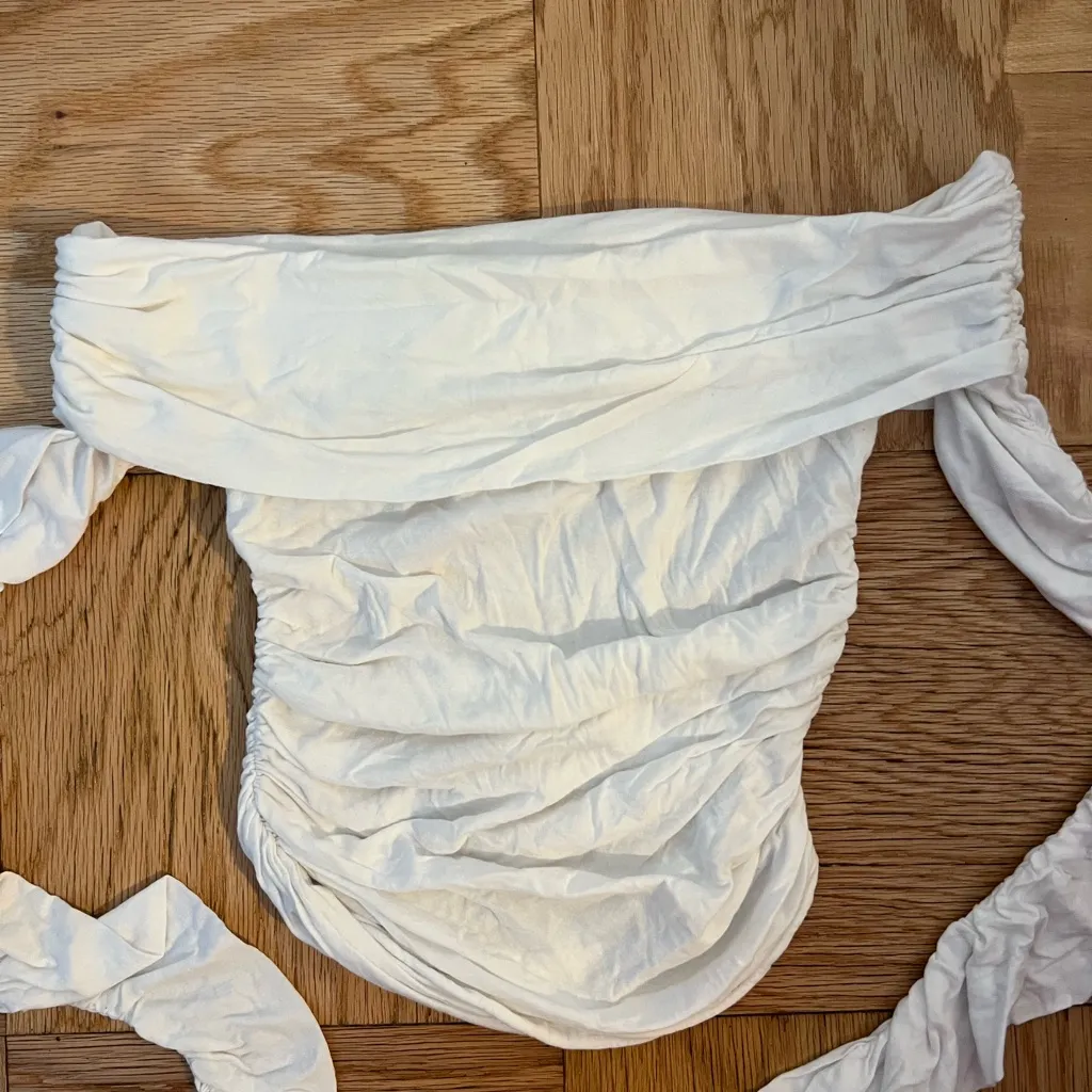 ARE YOU AM I ‘Essy’ Top White - Image 6