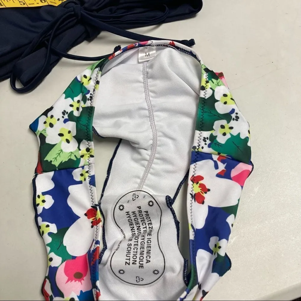 Two Piece Bikini Size Medium Halter‎ Tie Closure& Front Tie Closure Blue - Image 8